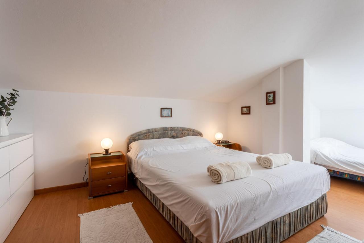 Apartment Tereza Малинска Екстериор снимка